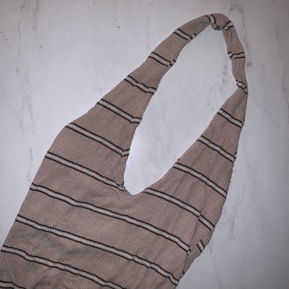 Halter bodysuit 🖤 - Picture 3 of 3